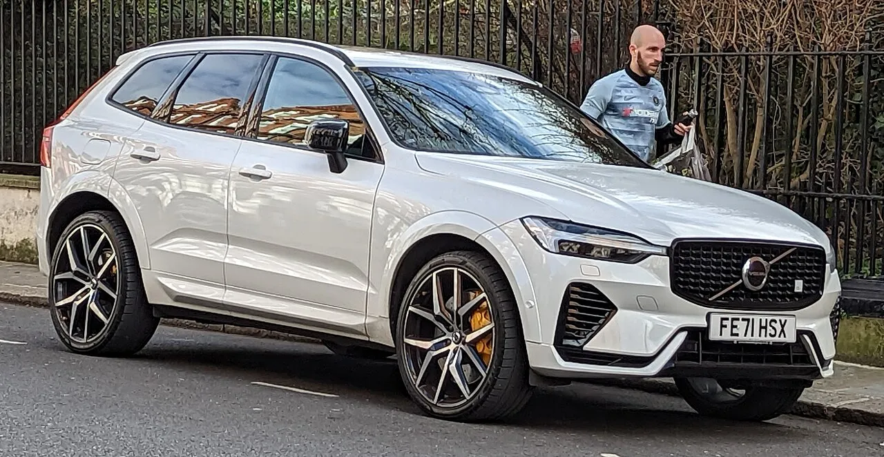 Volvo XC60, pogled od spredaj